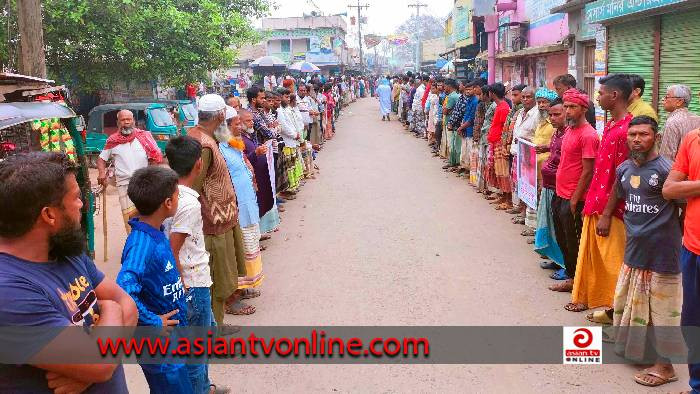 গুরুদাসপুরে হেলালের খুনিদের গ্রেফতার ও ফাঁসির দাবিতে মানববন্ধন