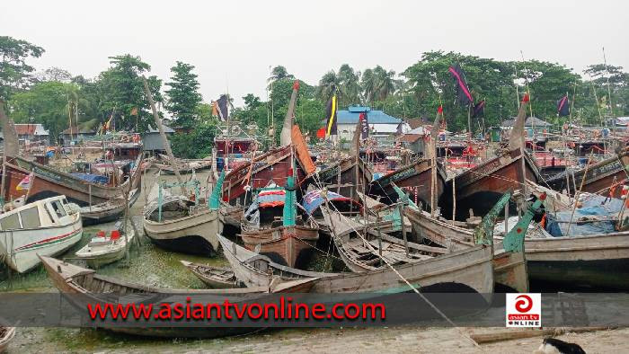 ঈদের আনন্দ নেই ৩০ হাজার জেলে পরিবারে, চলছে নীরব হাহাকার