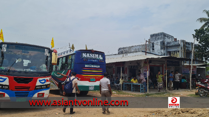 দ্বিতীয় দিনের মতো নওগাঁ-বগুড়া-ঢাকা রুটে বাস চলাচল বন্ধ