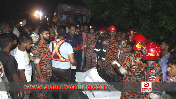 রাজাপুরে বাস-ইজিবাইকের মুখোমুখি সংঘর্ষে নিহত ১, আহত ৩