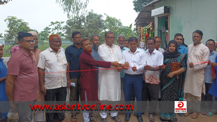 বদরগঞ্জে হাড়ি ভাঙা আমের মেলার উদ্বোধন