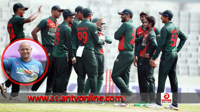 বাংলাদেশকে শ্রীলঙ্কার সঙ্গে তুলনা করলেন হাসান তিলকারত্নে