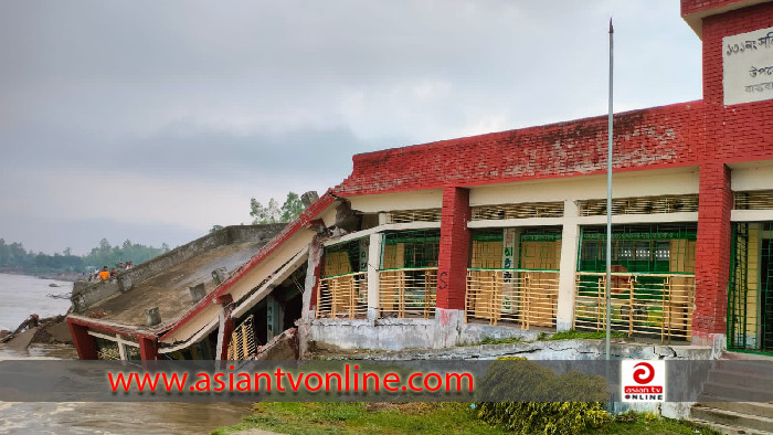 যমুনার অব্যাহত ভাঙ্গণে স্কুলসহ শতাধিক বাড়িঘর নদীগর্ভে