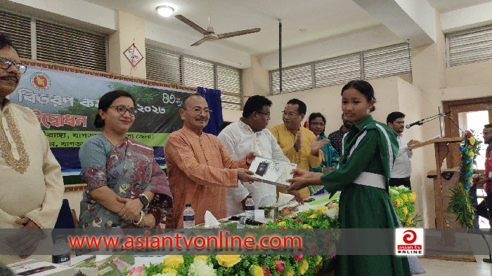 মাটিরাঙ্গায় মেধাবী শিক্ষার্থীদের মাঝে প্রধানমন্ত্রীর উপহারের ট্যাব বিতরণ