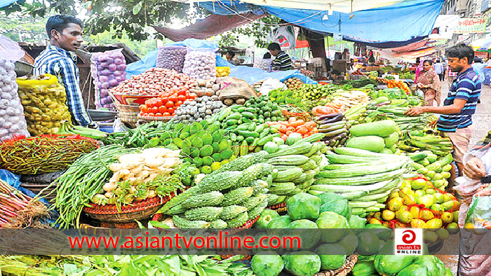 কমেছে মুরগির দাম, অন্য সব অপরিবর্তিত