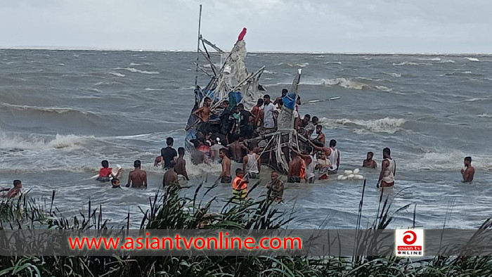 দৌলতখানে ৬ ট্রলার ডুবি, ৪০ জেলে উদ্ধার