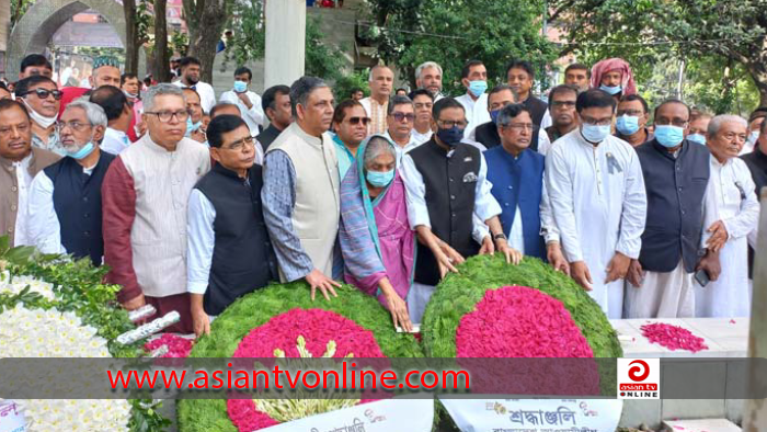 শেখ কামালের প্রতিকৃতিতে আওয়ামী লীগের শ্রদ্ধা