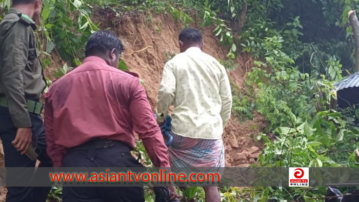 টানা বর্ষণে নাইক্ষ্যংছড়িতে পাহাড় ধসে একই পরিবারের ৪ জন আহত