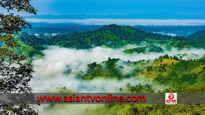 সাজেকে আটকা পড়েছে ৩ শতাধিক পর্যটক