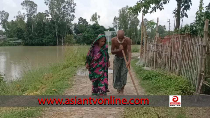 চৌহালীতে ৫ ছেলের কারও ঘরে ঠাঁই হয়নি বৃদ্ধ বাবা-মায়ের