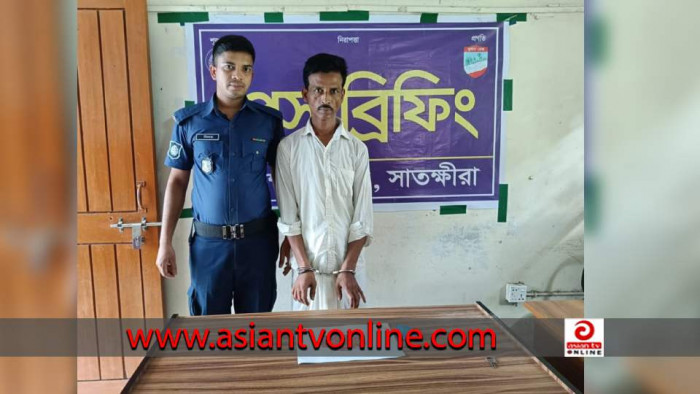 সাতক্ষীরায় পুলিশের অভিযানে ইয়াবাসহ গ্রেফতার ১