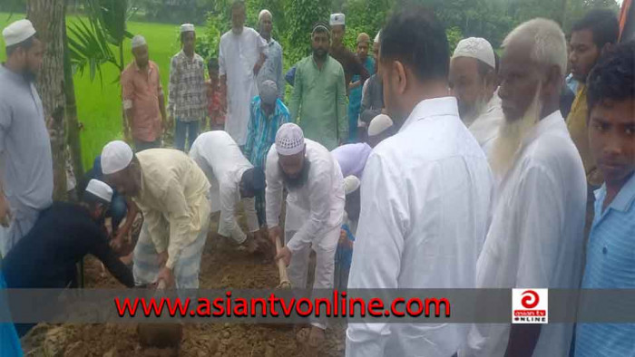 পূর্বধলায় রাষ্ট্রীয় মর্যাদা ছাড়াই মুক্তিযোদ্ধার দাফন সম্পন্ন