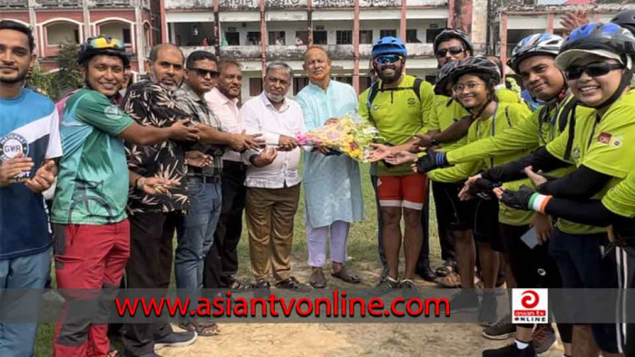 জলবায়ু পরিবর্তন সম্পর্কে মানুষকে সচেতন করতে বাইসাইকেলে এলেন ভারতের ১৬ নাগরিক