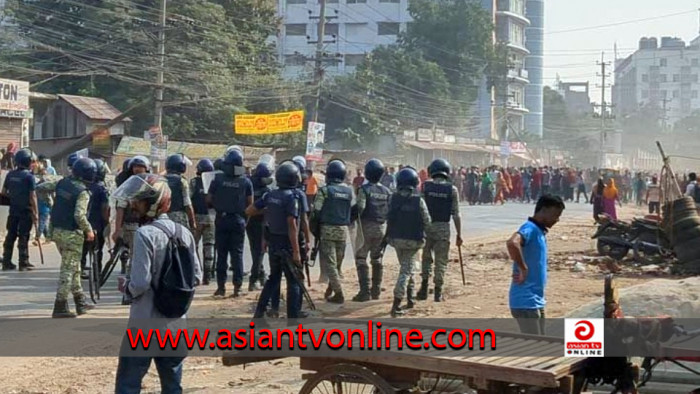 আশুলিয়ায় ফের শ্রমিক বিক্ষোভ: শিল্প পুলিশের এএসপি আহত