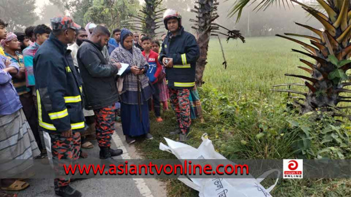 মহাদেবপুরে পিকআপ নিয়ন্ত্রণ হারিয়ে চালকের মৃত্যু