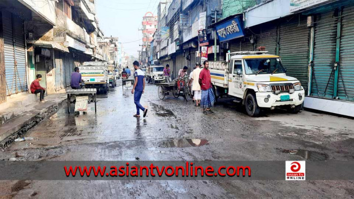 সৈয়দপুরে মাছের গাড়ি নষ্ট করছে কোটি টাকার রাস্তা