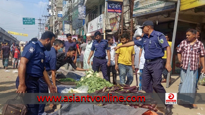 মাওনা চৌরাস্তা এলাকায় হাইওয়ে পুলিশের উচ্ছেদ অভিযান