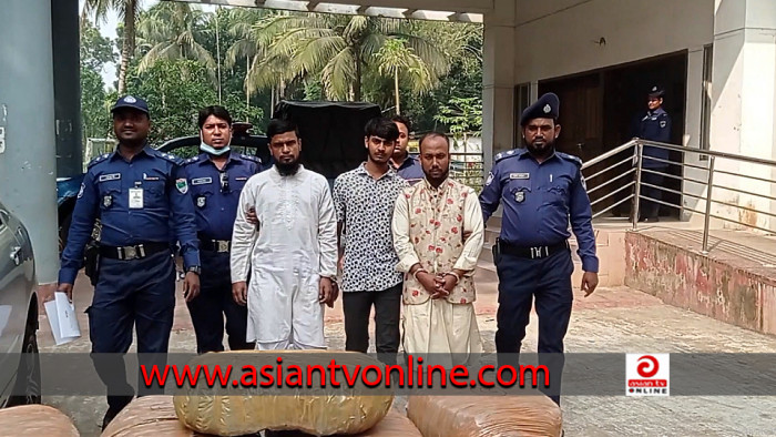 ফকিরহাটে গাঁজাসহ ৩ মাদক কারবারি আটক