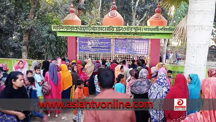 বেড়ায় কবরস্থানে যুবকের ঝুলন্ত মরদেহ উদ্ধার