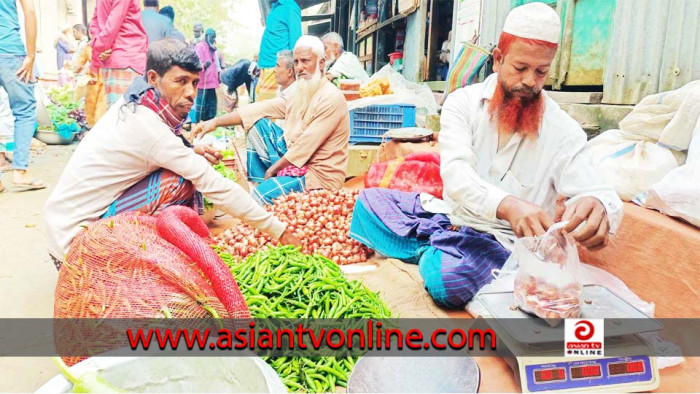 চৌহালীতে পেঁয়াজের দাম ২৫০ টাকা