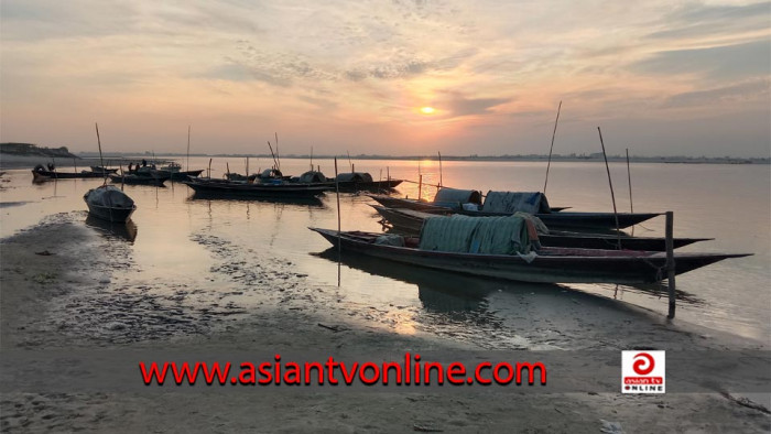 বছরের ৬ মাসই কষ্টে কাটে যমুনার জেলে-মাঝিদের