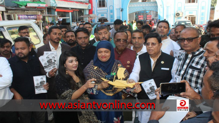 আমেরিকার নাগরিকরা খুব কষ্টে আছে: পররাষ্ট্রমন্ত্রী