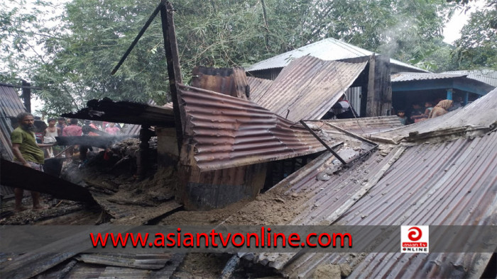 চৌহালীতে বৈদ্যুতিক শর্ট সার্কিটের আগুনে পুড়লো কৃষকের ঘর