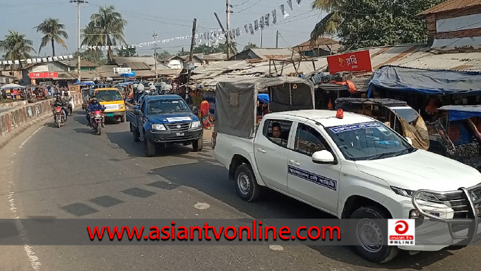 নির্বাচন উপলক্ষে আমতলীতে নৌবাহিনীর টহল