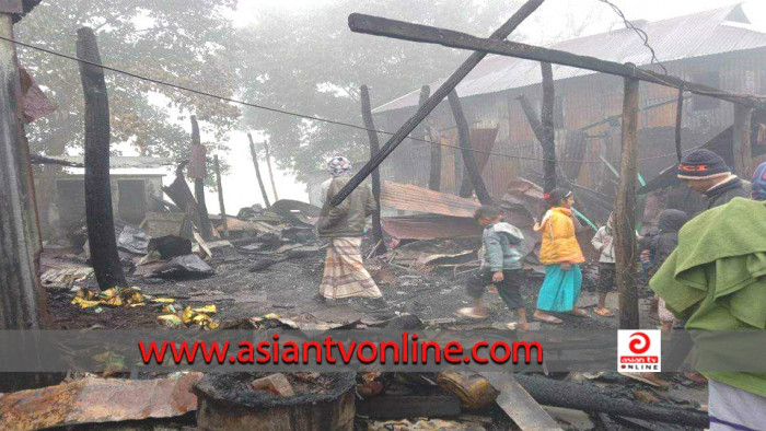 ইটনায় আগুনে ৩ দোকান পুড়ে ছাই, ৪০ লক্ষাধিক টাকার ক্ষতি