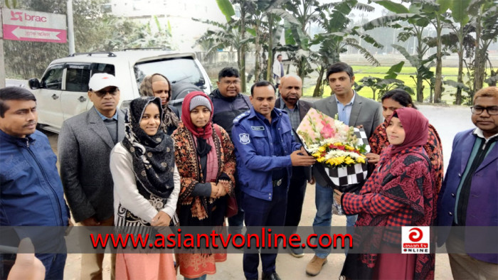 কুড়িগ্রামে ব্র্যাক অফিস পরিদর্শন করলেন পুলিশ সুপার