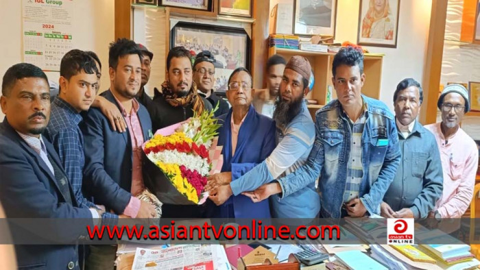 এমপি মুজিবুল হককে চৌদ্দগ্রাম প্রেস ক্লাবের ফুলেল শুভেচ্ছা