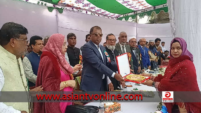 পড়াশোনার পাশাপাশি খেলাধুলায়ও মনোযোগ প্রয়োজন: তরুন