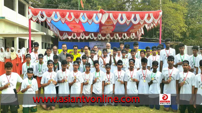 ফকিরহাটে মিনি ম্যারাথন দৌড় প্রতিযোগিতা অনুষ্ঠিত