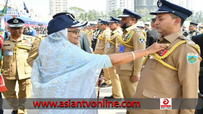 বিপিএম পদক পেলেন জয়পুরহাটের পুলিশ সুপার নূরে আলম