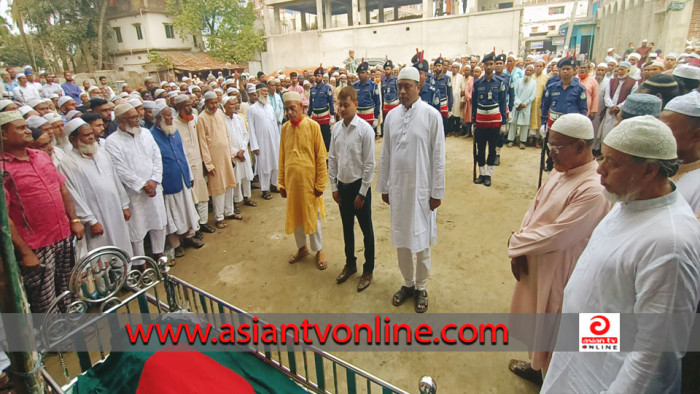 রাষ্ট্রীয় মর্যাদায় বিশিষ্ট ক্রীড়াবিদ হীমুর দাফন