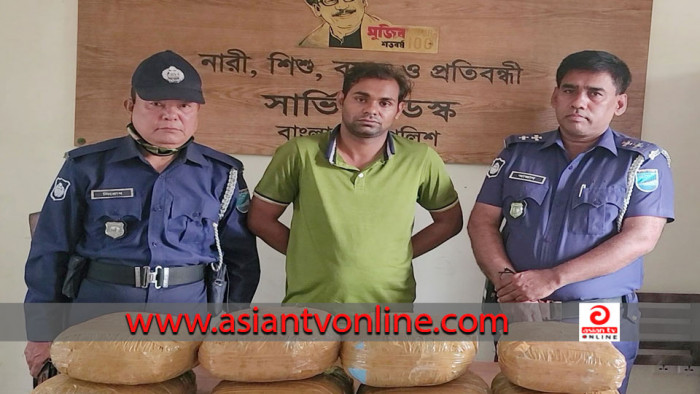 পলাশে বিপুল পরিমাণ গাঁজাসহ কারবারি আটক