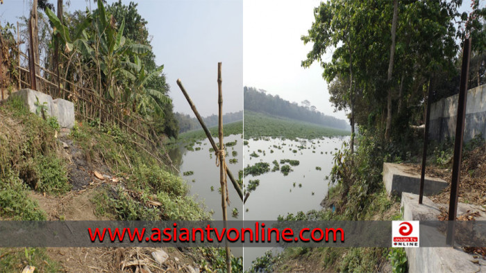 নদী ভাঙ্গনের কবলে নড়াইলের পাজারখালী মহাশ্মশান