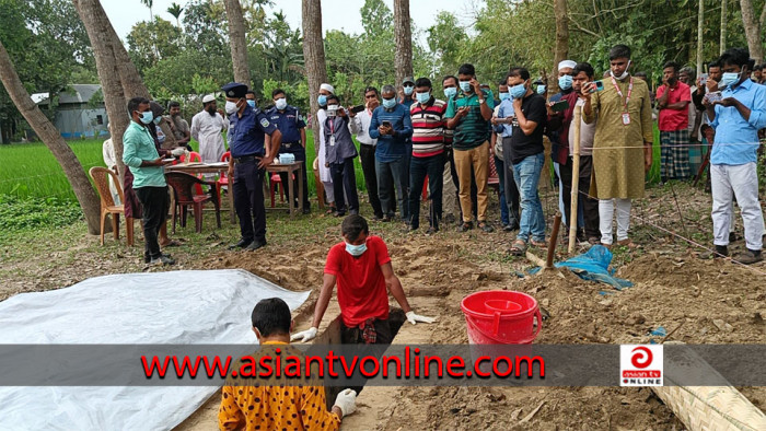 নকলায় দাফনের ২৩ দিন পর কবর থেকে মরদেহ উত্তোলন