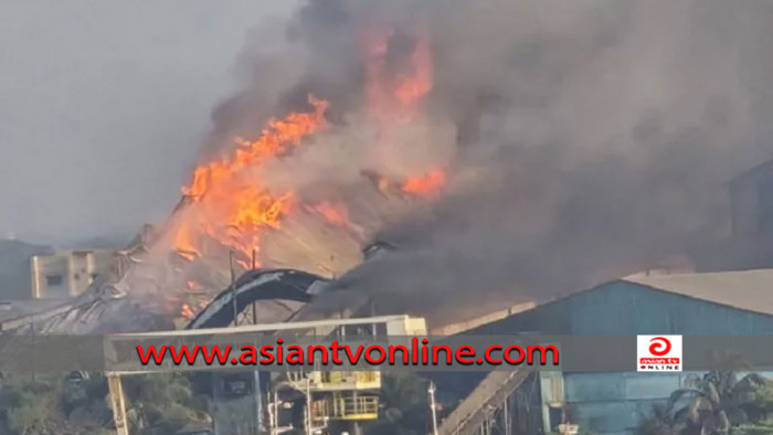 চট্টগ্রামে অয়েল মিলে আগুন, নিয়ন্ত্রণে কাজ করছে ৪ ইউনিট