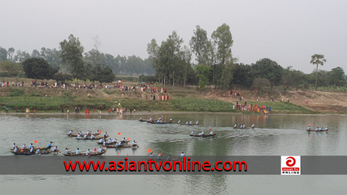 মহাদেবপুরে রিভার পার্কে নৌকা বাইচ প্রতিযোগিতা অনুষ্ঠিত