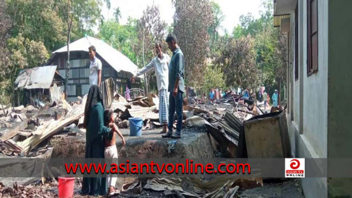 উজিরপুরে অগ্নিকাণ্ডে ৫ বসত ঘর ভস্মীভূত, ক্ষয়ক্ষতি ২৫ লক্ষ