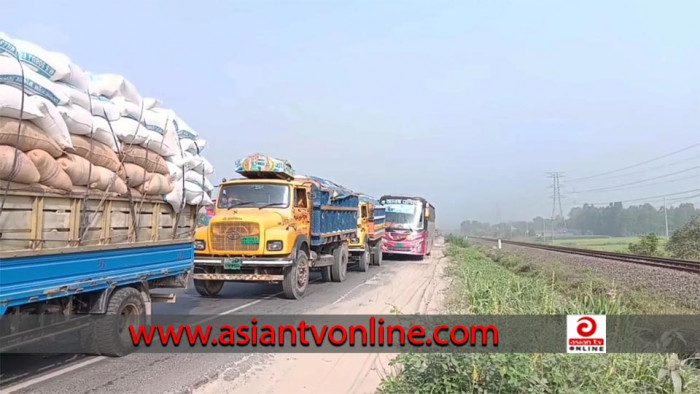 ঢাকা-টাঙ্গাইল মহাসড়কে ১০ কিলোমিটার এলাকাজুড়ে ধীর গতি