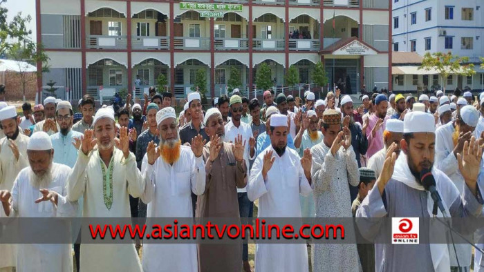 সাপাহারে রহমতের বৃষ্টি কামনায় ইসতিসকার নামাজ আদায়