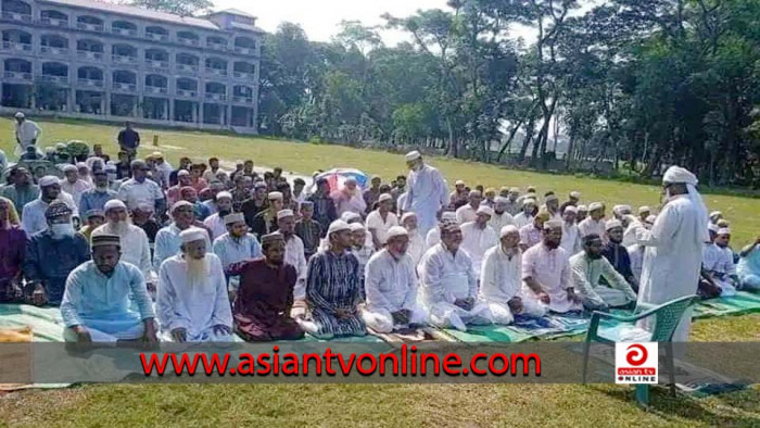 বামনায় প্রশান্তির বৃষ্টি কামনায় ইসতিসকার নামাজ আদায়