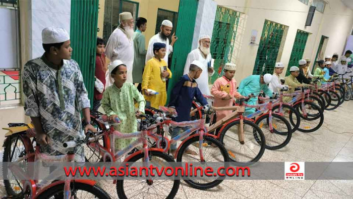 নোয়াখালীতে একমাস জামাতে নামাজ পড়ে সাইকেল পুরস্কার পেল ১৫ কিশোর