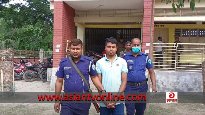 ঠাকুরগাঁওয়ে জাল ভোট দেওয়ায় যুবক আটক