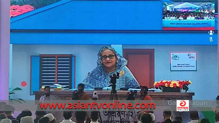 ঘূর্ণিঝড়ে যাদের ঘরবাড়ি সম্পূর্ণভাবে বিধ্বস্ত হয়েছে তাদের ঘর তৈরি করে দেব: প্রধানমন্ত্রী