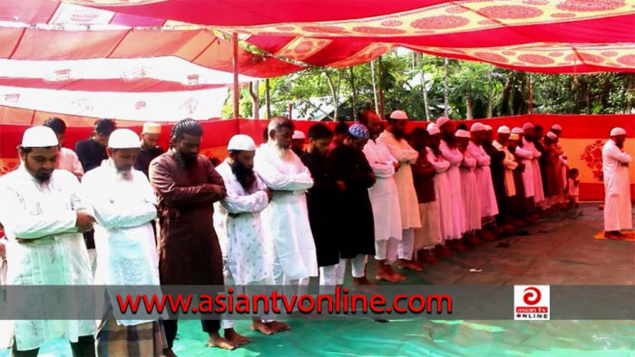 রাজাপুরে সৌদির সাথে মিল রেখে ঈদুল আজহার জামাত অনুষ্ঠিত