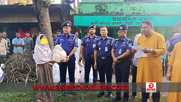 বন্যা দুর্গত মানুষের পাশে মৌলভীবাজার জেলা পুলিশ