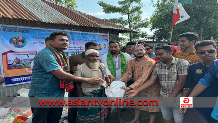 কুড়িগ্রামে ৫ শতাধিক বন্যার্ত পরিবার পেলো ছাত্রলীগের ত্রাণ